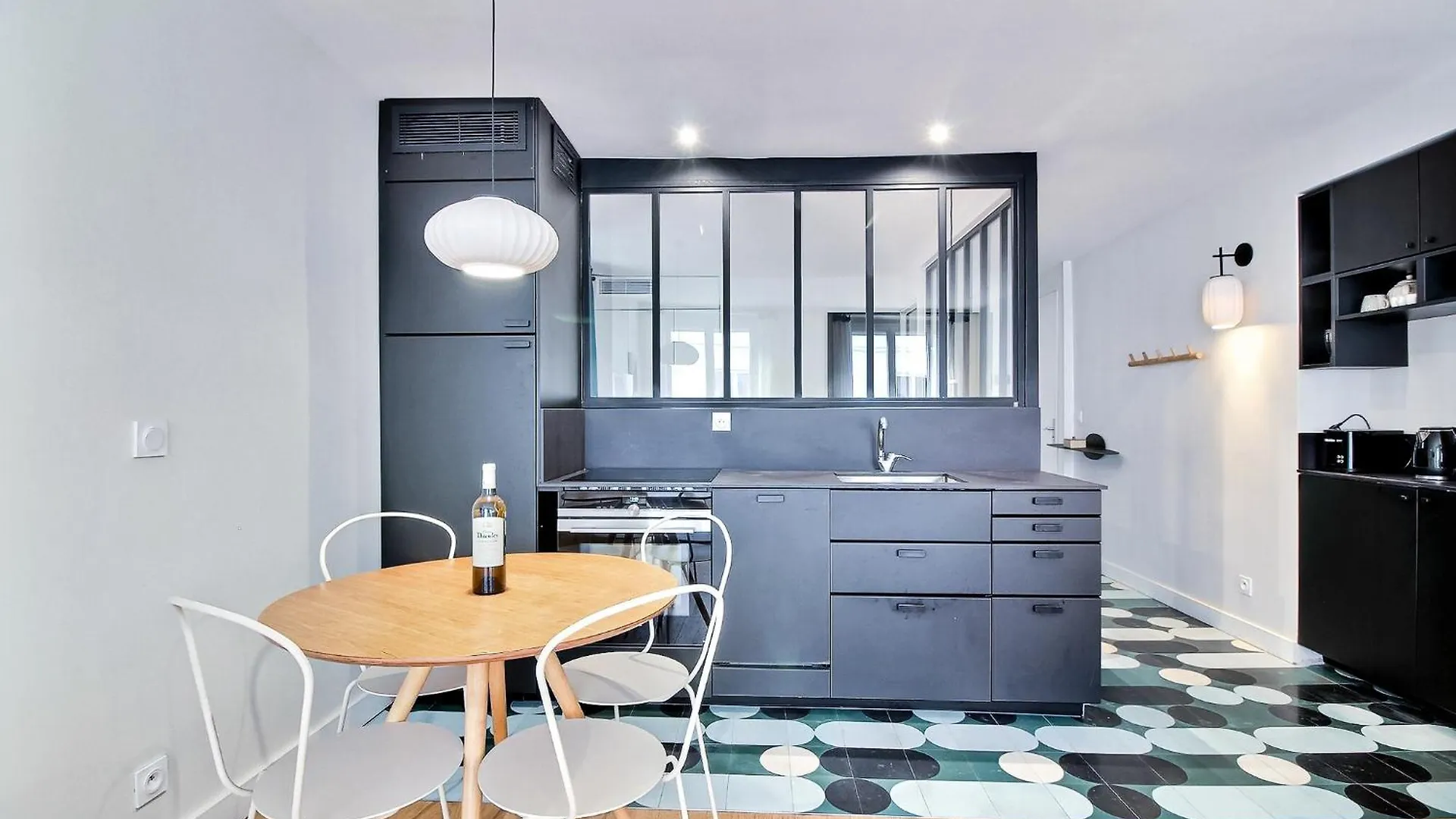 Parisian L Montorgueil Apartment Paris